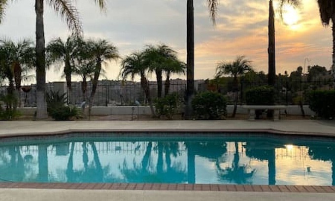 Fallbrook House | High on the Hill Serene View Home on Avocado Grove
