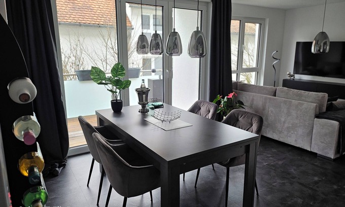 Marburg Apartment | High-quality and modern 3-room apartment with parking space and balcony
