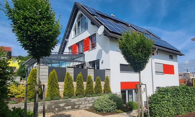 Heroldstatt Apartment | High-quality vacation apartment with beautiful terrace and infrared sauna