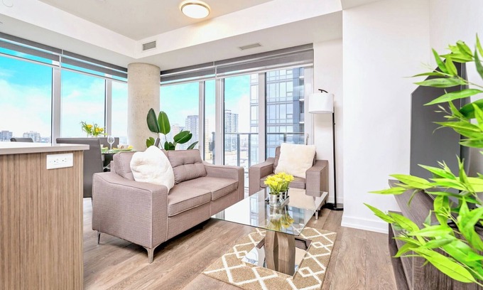 Kitchener Apartment | High Rise Condo w Balcony & Breathtaking Views