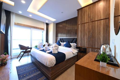 Shimla Bed & Breakfast | High Rise Inn