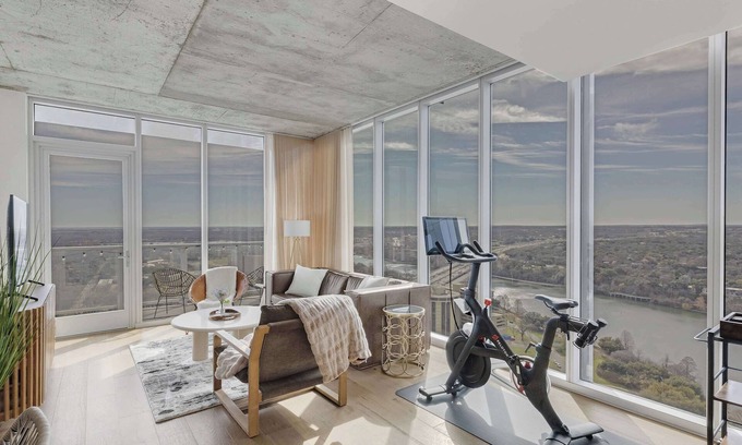 Rainey Street Historic District Condo | High Rise Luxury Condo with Lake & City Views