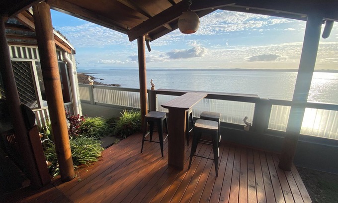 City of Maryborough Bed & Breakfast | High Tides Guest HousenPet friendly waterfront accomodation