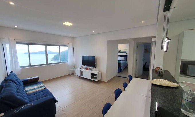 Porchat Island Apartment | High view of Porchat Island, lots of space, comfort, technology and unique view