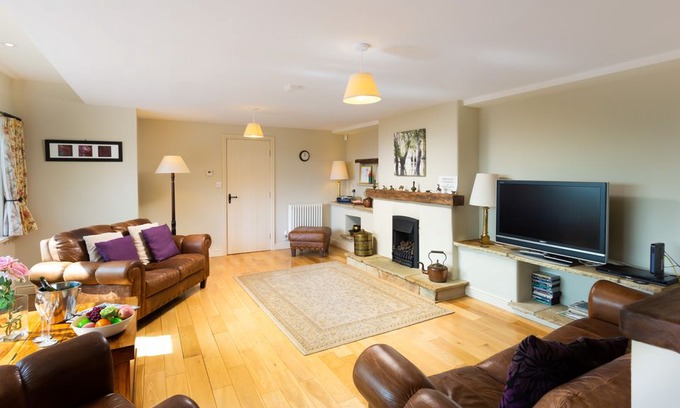 Crosthwaite House | Highbeck - Two Bedroom House, Sleeps 4