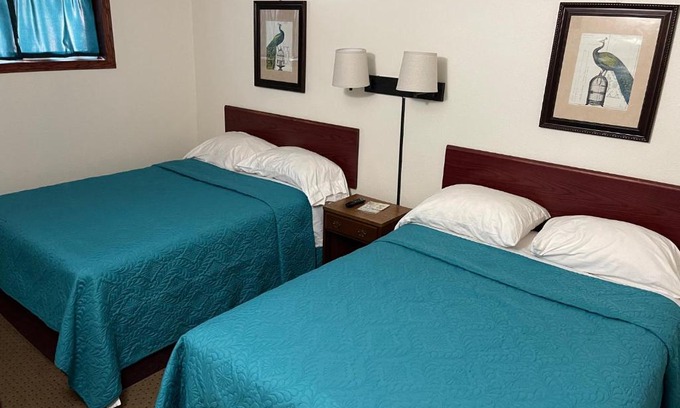 Fairmont Hotel | Highland Court Motel