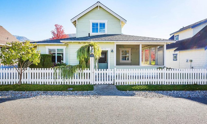 Oroville House | Highland Green