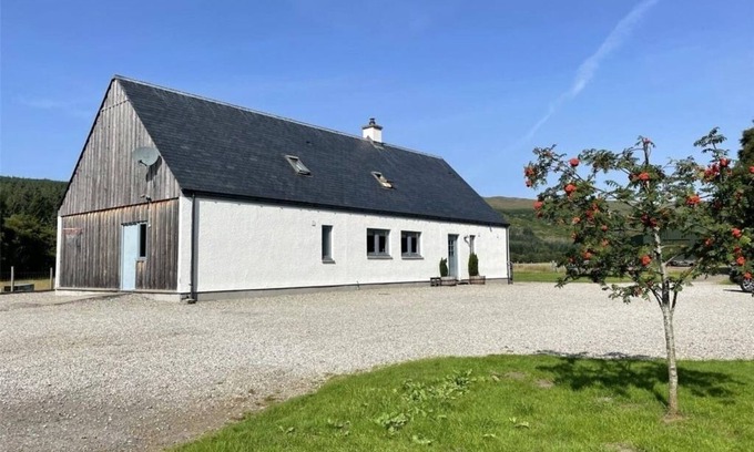 Mainland House | Highland Hideaway