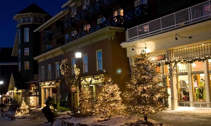 Snowshoe Hotel | Highland House
