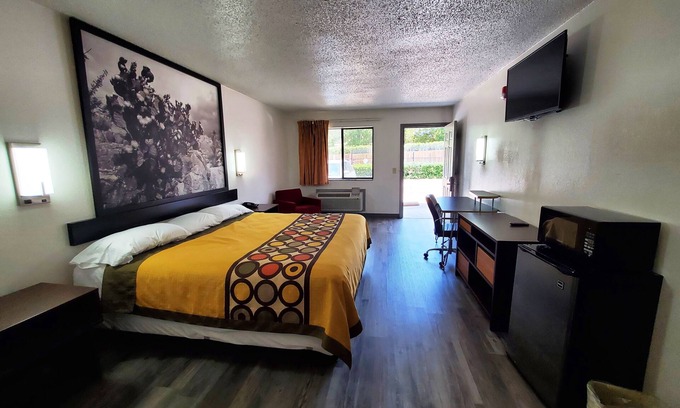 South Arlington Hotel | Highland Inn Arlington