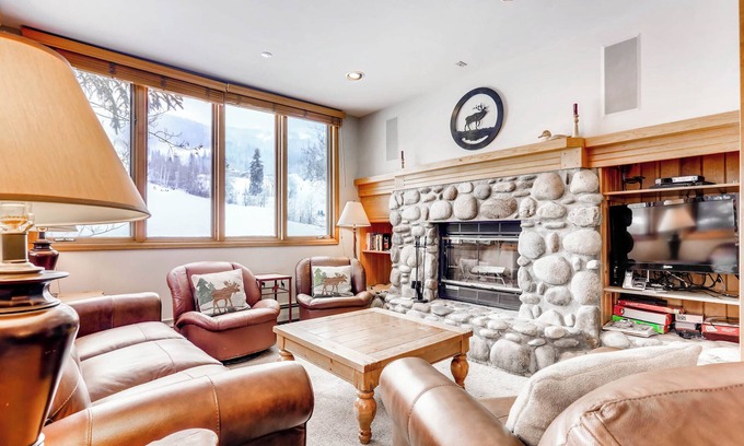 Highlands Townhomes Condo | Highlands Lodge 304 - 3 Bedroom Residence