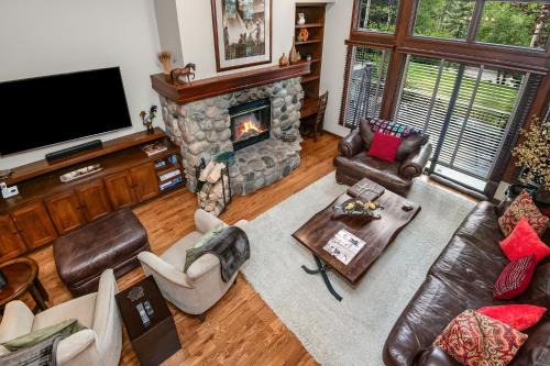 Highlands Townhomes Apartment | Highlands Slopeside Townhome #18 condo