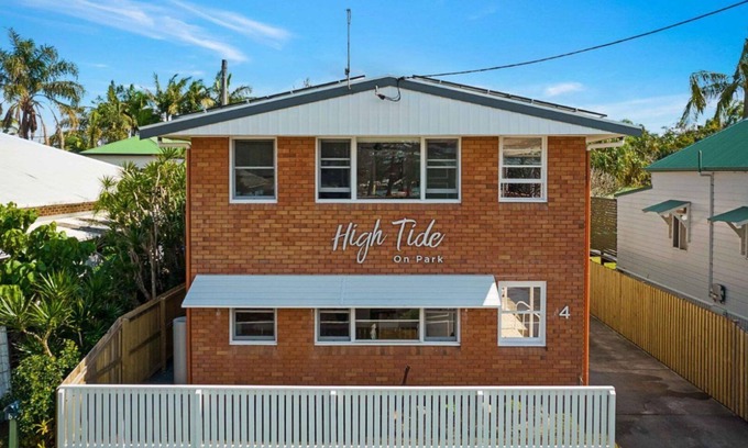 Brunswick Heads Apartment | HIGHTIDE3-PARK AND RIVER VIEW
