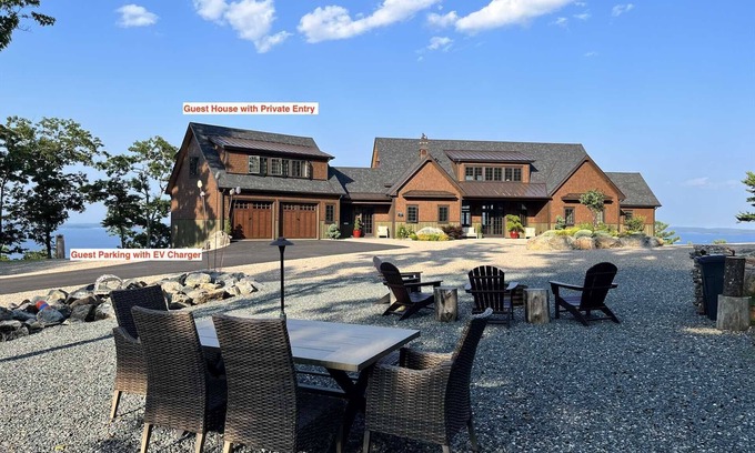 Hulls Cove Apartment | Highview Apartment-Amazing views from this newly built carriage house near ANP