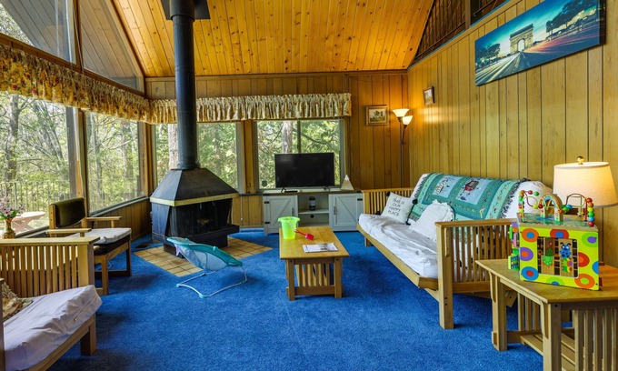 Twain Harte Cabin | Hike, Bike & Golf: Peaceful Cabin in Twain Harte!