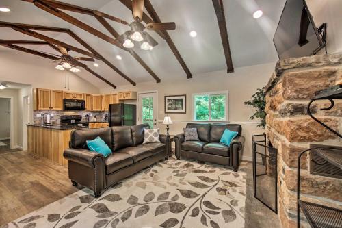 Fort Indiantown Gap House | Hike, Hunt and Unwind Cozy Cabin Near Hersheypark