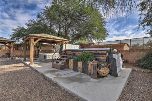Tucson House | Hike, Shop and Unwind Tucson Home with Shared Hot Tub