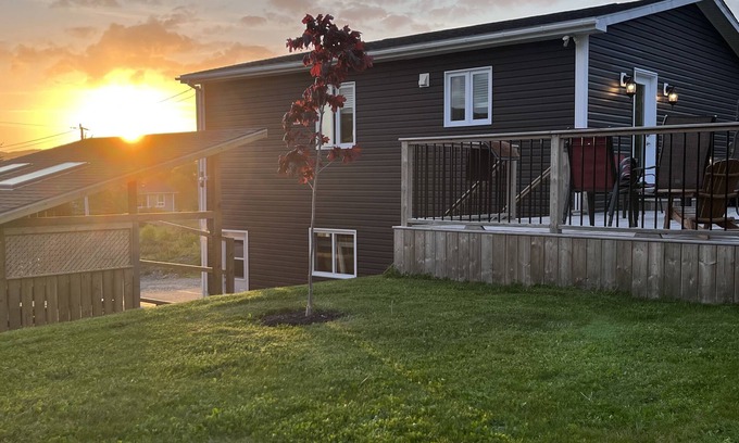 Chance Cove House | Hikers Haven @ Chance Cove