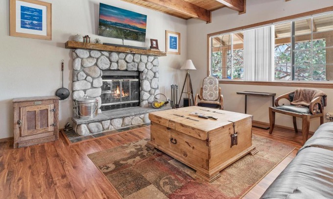 Woodlands House | Hikers Haven -Only steps to the National Forest and trails!
