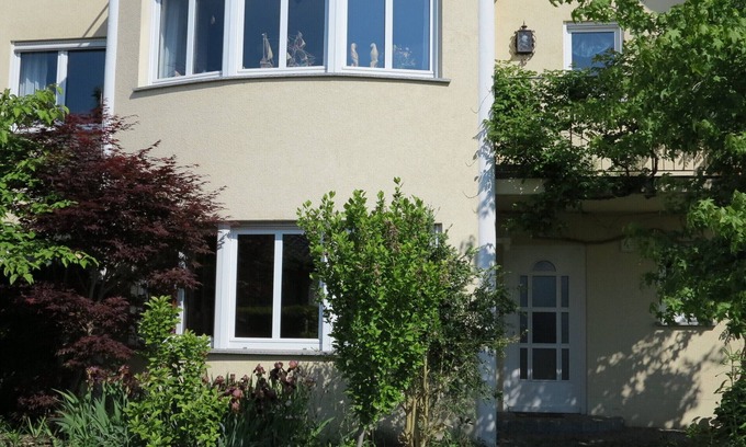 Gottmadingen Apartment | Hiking, mountains and lake