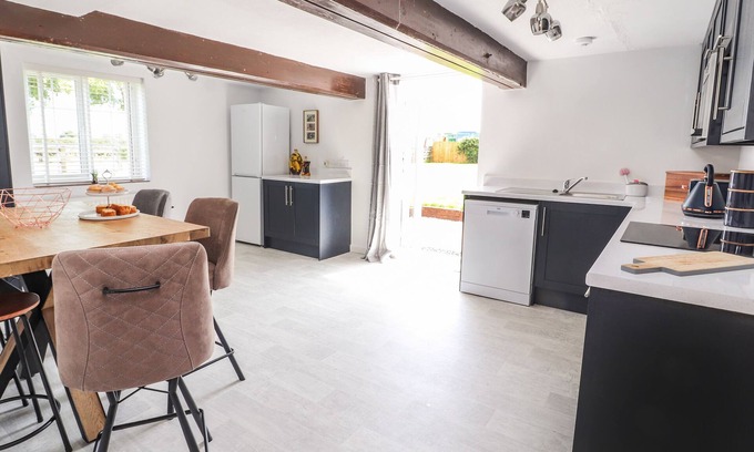 Nantwich Cottage | Hill Farm
