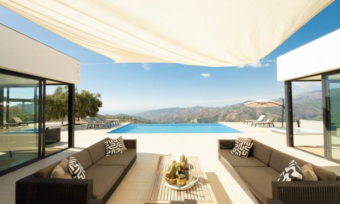 Jete Villa | Hill house Spain -villa casa blanca with Sea & Mountain View, Pool and Jacuzzi