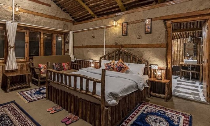 Aleo Cottage | Hill top cottage by Planacation
