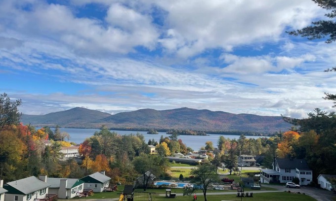 Lake George Resort | Hill View Motel and Cottages