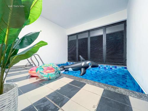 Batu Caves House | Hill View Pool Villa near Genting Highland,UIA,Batu Caves Temple,Gombak KL