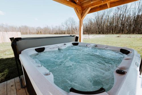 Jasonville House | Hillenbrand Hideaway