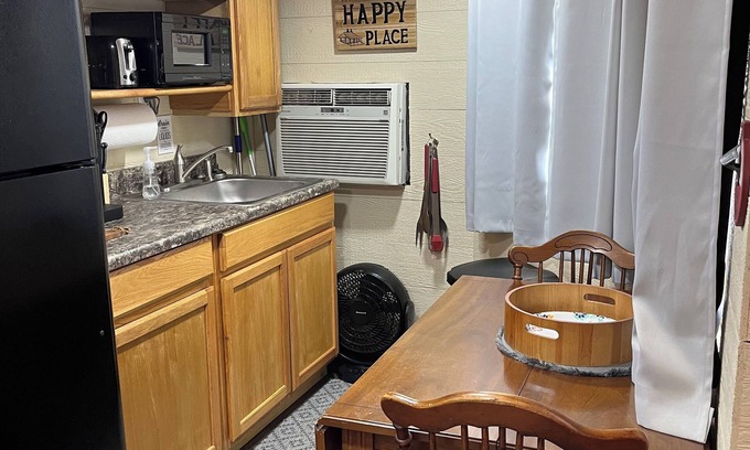 Jasonville Cabin | Hillenbrand Hideaway - Perfectly Located