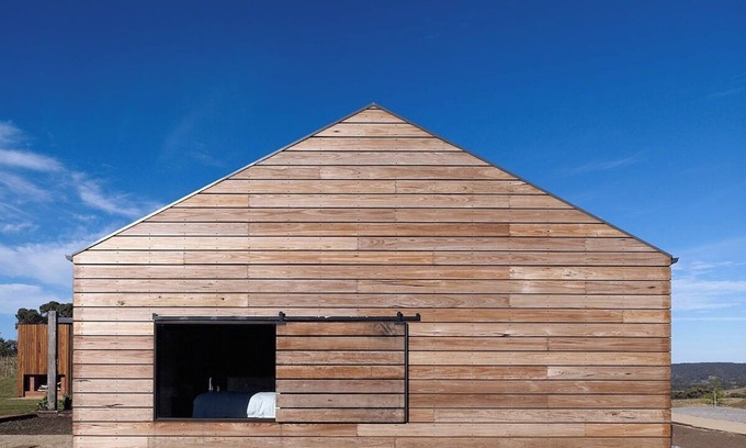 Metcalfe House | HILLPLAINS HOUSE - 100% OFF GRID LUXURY