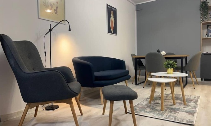 Sector 3 Apartment | Hills Nomad Studio