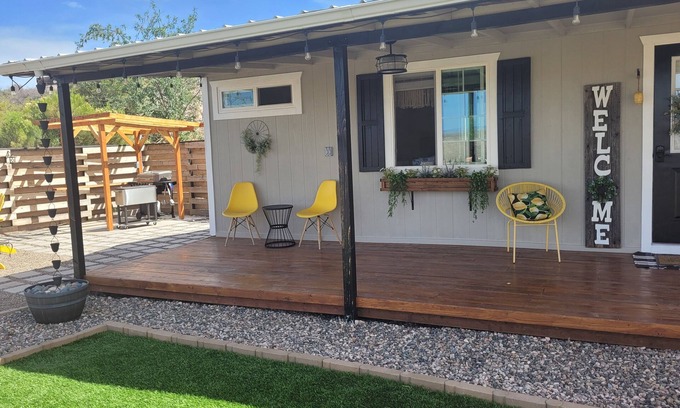 Clarkdale Cottage | Hillside Cottage