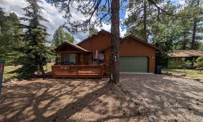 Munds Park House | Hillside Lodge in Munds Park