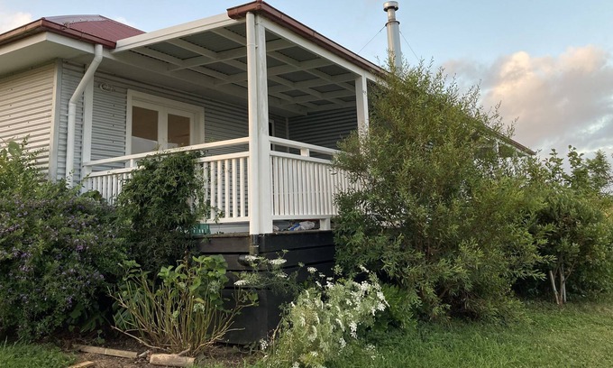 Fish Creek Other | Hilltop farmhouse close to Wilsons Prom