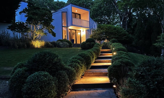 East Hampton House | Hilltop Haven in Northwest Harbor w. Private Neighborhood Water Access