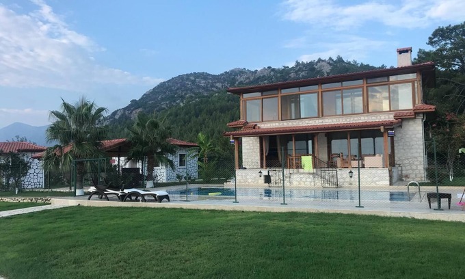 Kumluca Villa | Hilltop private Villa with garden, pool & seaview