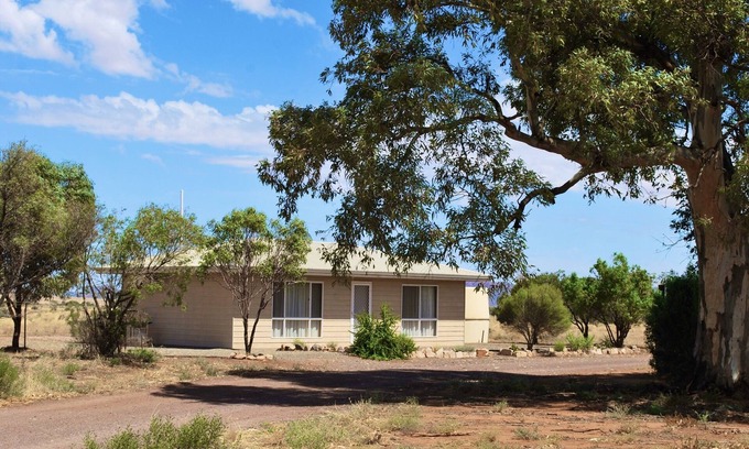 Arkaba Cottage | Hillview Cottage