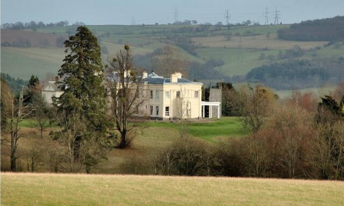 Monmouth Bed & Breakfast | Hilston Park