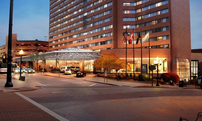 Downtown Albany Hotel | Hilton Albany