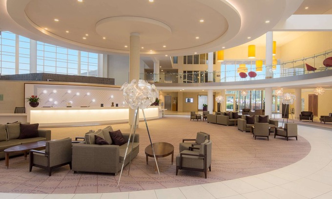 Burton on Trent Hotel | Hilton at St George's Park, Burton Upon Trent