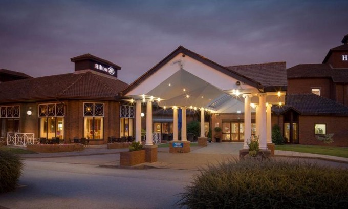 Elkesley Hotel | Hilton East Midlands Airport