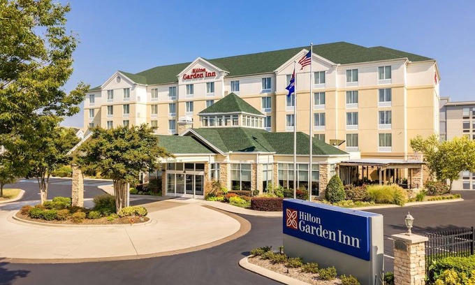 Graysville Hotel | Hilton Garden Inn Chattanooga/Hamilton Place
