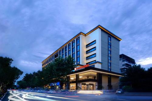 Chengdu City Centre Hotel | Hilton Garden Inn Chengdu Kuanzhai Alley
