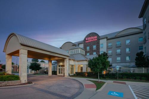 North Arlington Hotel | Hilton Garden Inn Dallas Arlington