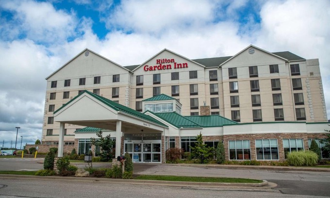 Erie Hotel | Hilton Garden Inn Erie