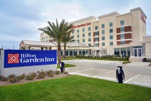 Southeast Houston Hotel | Hilton Garden Inn Houston Hobby Airport