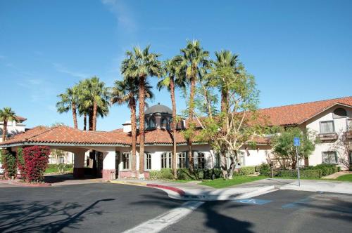 Thunderbird Heights Hotel | Hilton Garden Inn Palm Springs/Rancho Mirage