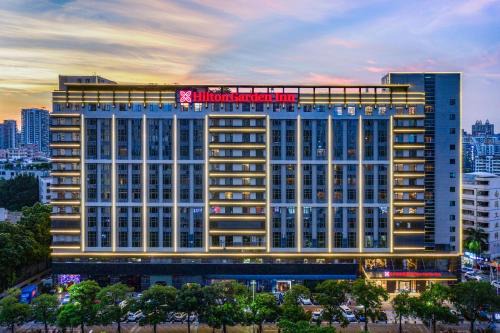 Nanshan Hotel | Hilton Garden Inn Shenzhen Nanshan Avenue